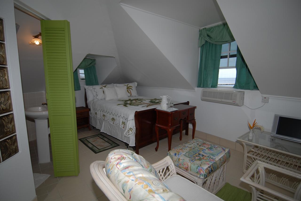 Deyna'S City Inn St. George's Luaran gambar