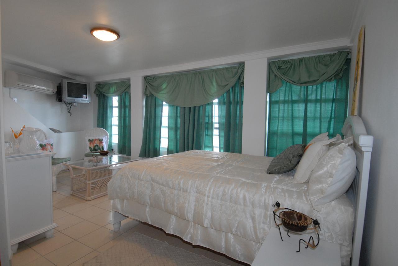 Deyna'S City Inn St. George's Luaran gambar